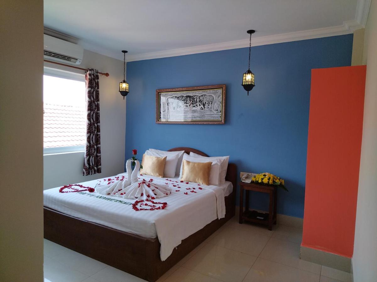 Plumeria Hotel & Spa Siem Reap Luaran gambar